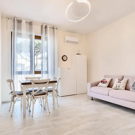 Golden Luxe - Sunny Near The Sea * Lido di Camaiore