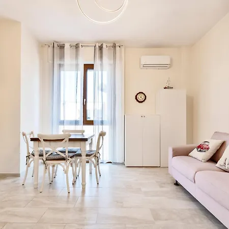 Golden Luxe - Sunny Near The Sea Appartement Lido di Camaiore